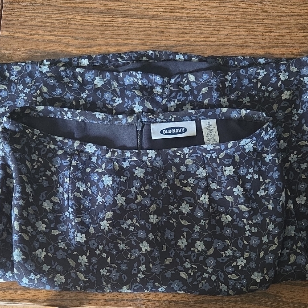 Old Navy Floral Skirt